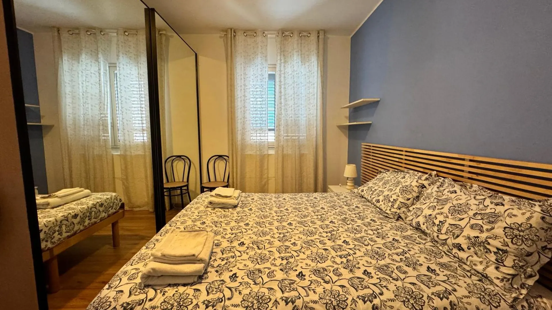 Casa Carolina, A 20 Metri Dal Mare In Pieno Centro Apartment Aci Castello